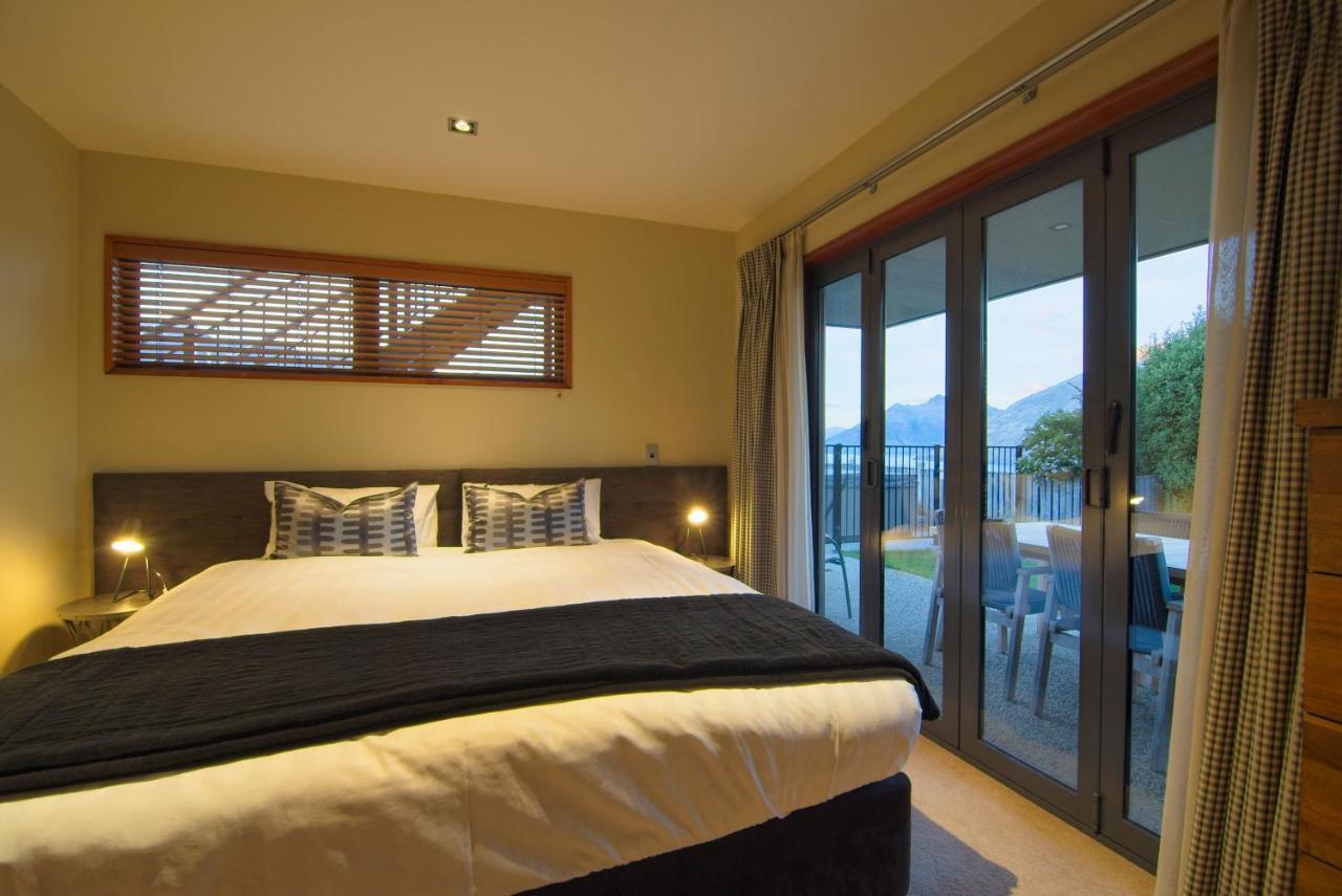 London Lane Villa Queenstown Exterior photo